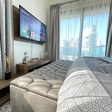 Luxury Room With Marina View Close To Jbr Beach And Metro With Shared Kitchen Дубай Екстер'єр фото