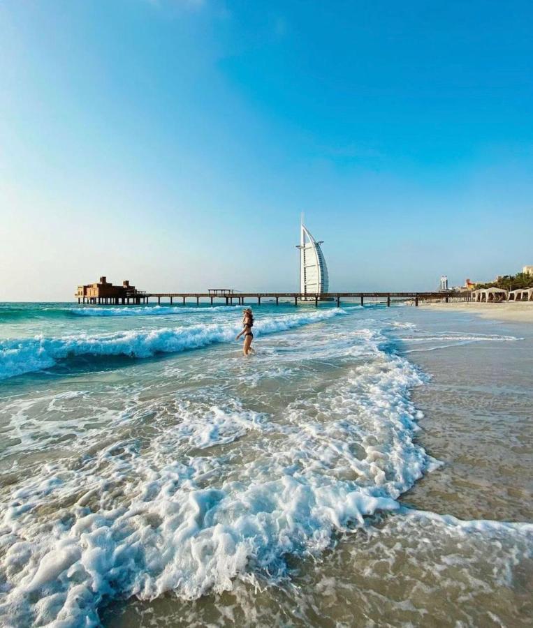 Luxury With Marina View Close To Jbr And Metro With Shared Kitchen Дубай