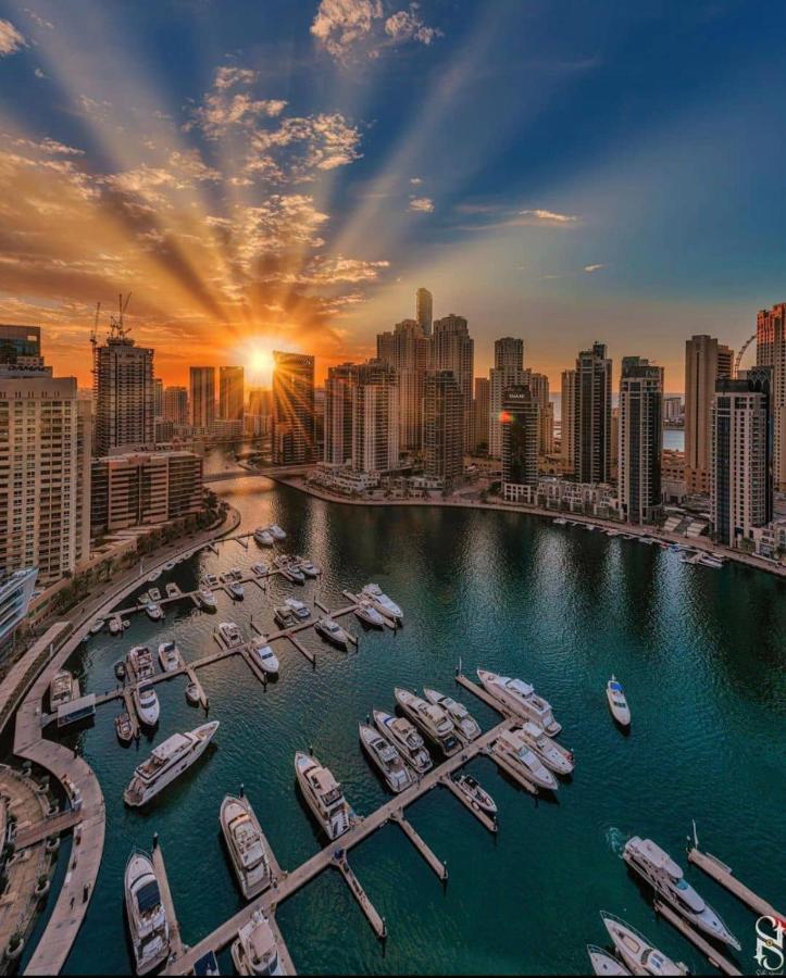 Privatunterkunft Luxury With Marina View Close To Jbr And Metro With Shared Kitchen *
