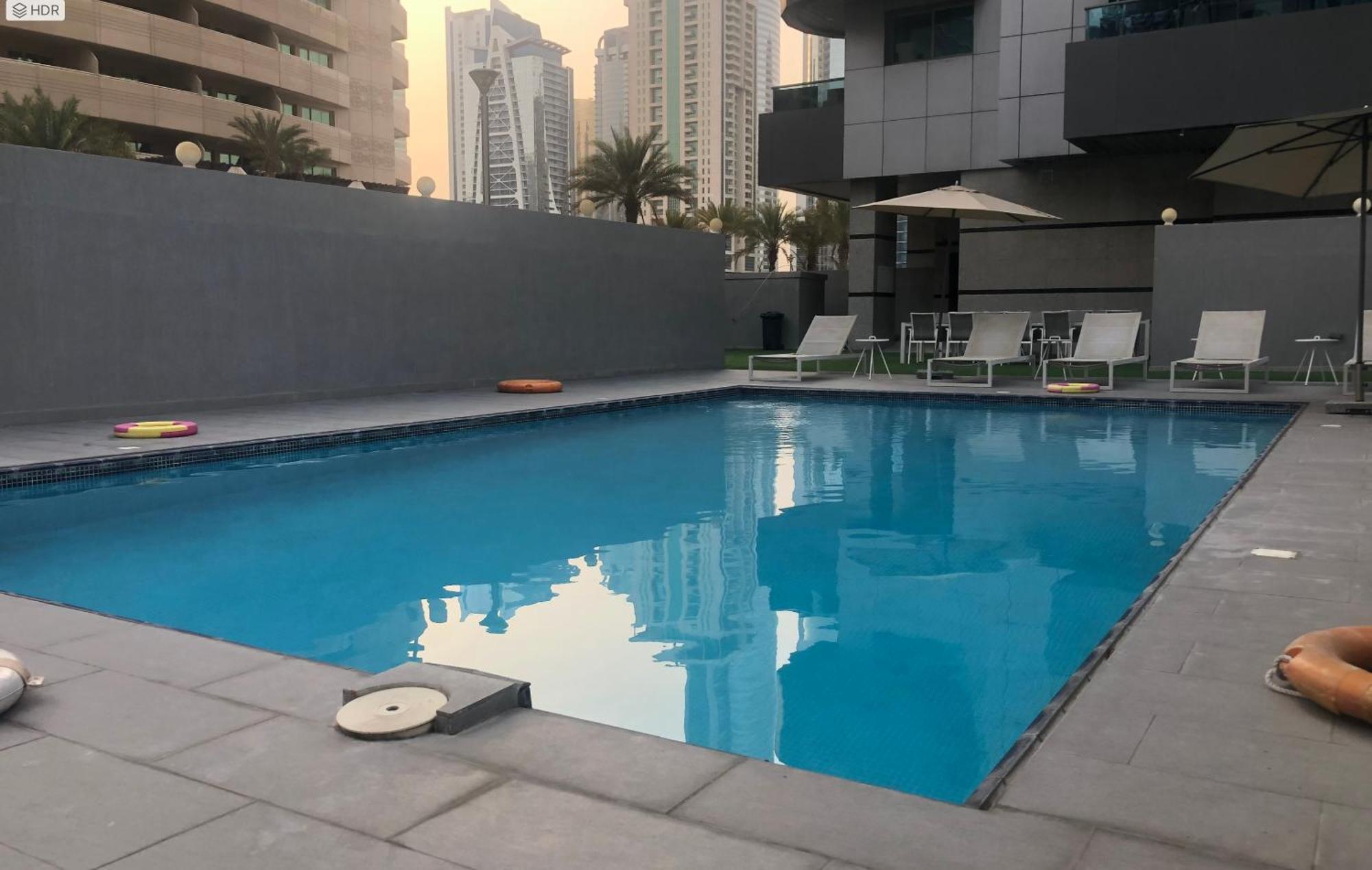 Проживання в сім'ї Luxury With Marina View Close To Jbr And Metro With Shared Kitchen *