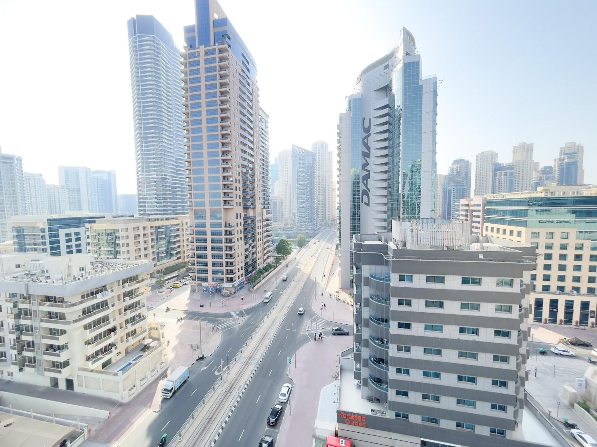 Privatunterkunft Luxury With Marina View Close To Jbr And Metro With Shared Kitchen *
